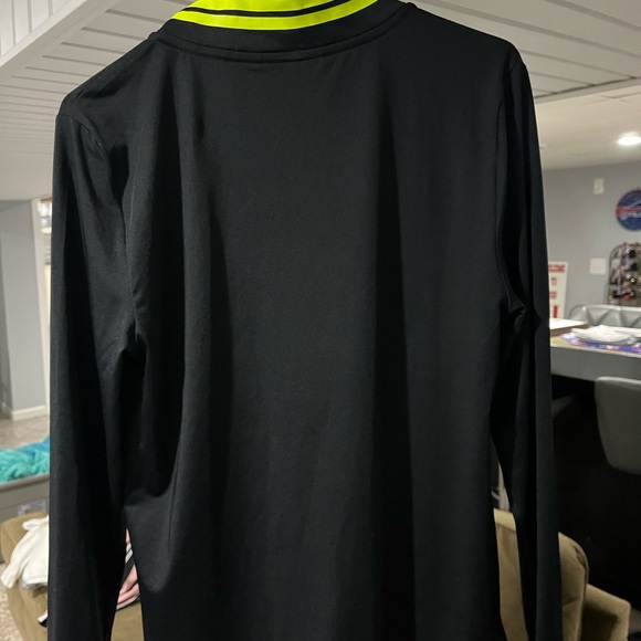 Victoria's Secret PINK Black Ultimate Pullover - Picture 2 of 3